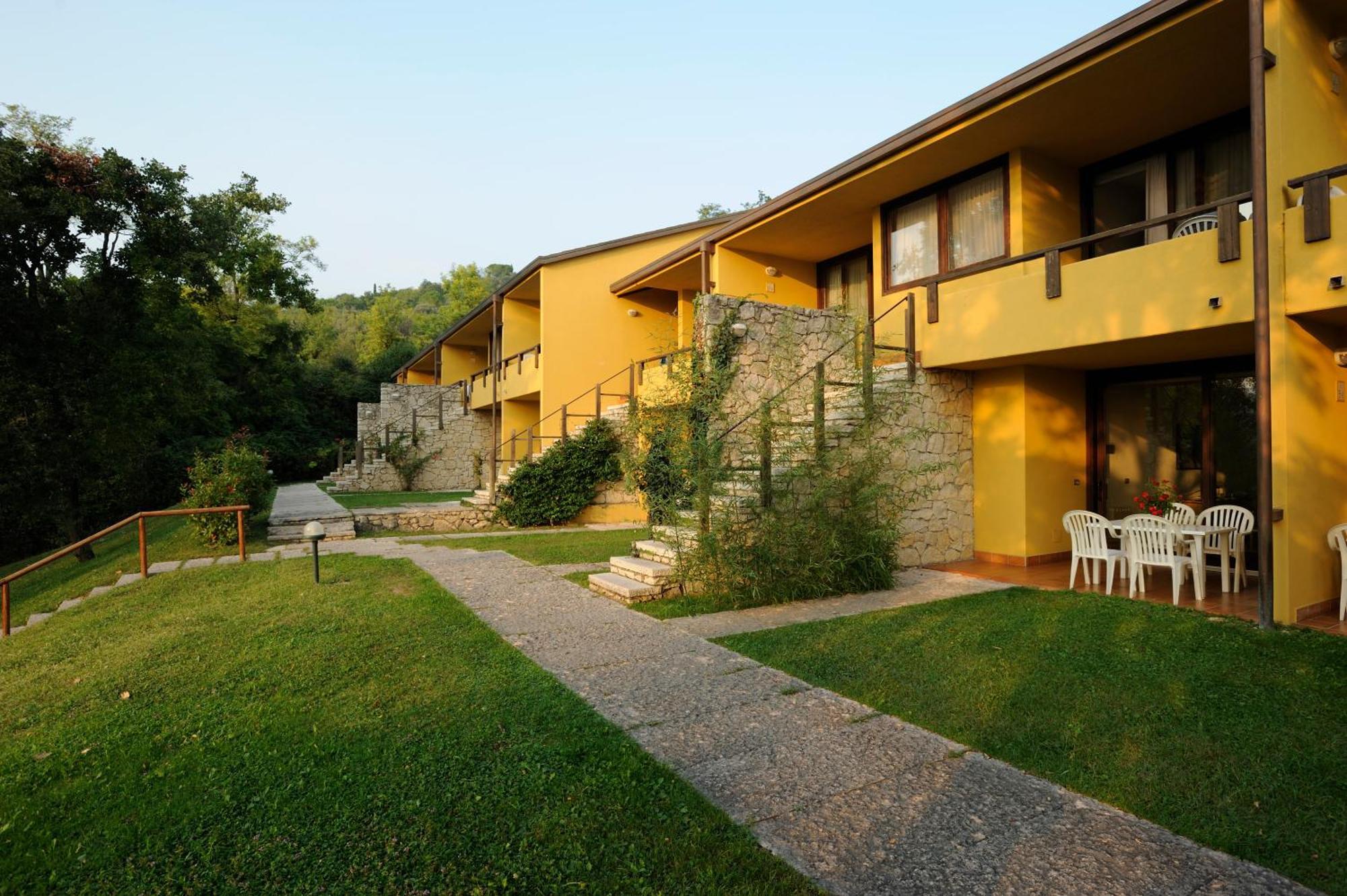 Poiano Garda Resort Appartamenti Garda (Verona) Exterior foto